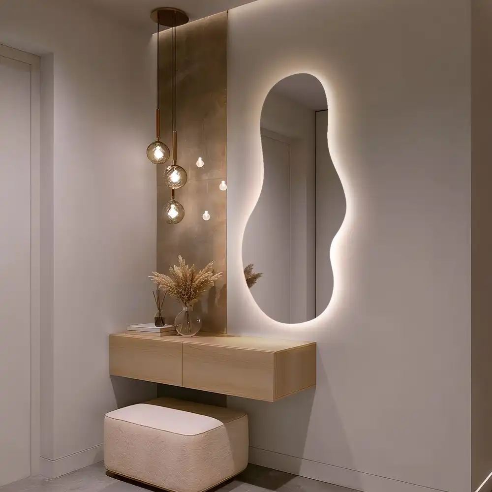Espelho retangular de parede com iluminação elegante