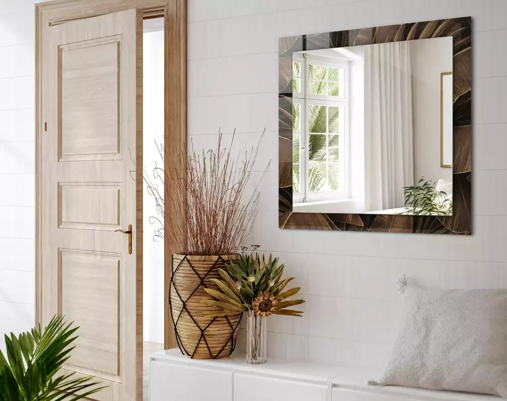 Espelho com moldura decorada folhas tropicais