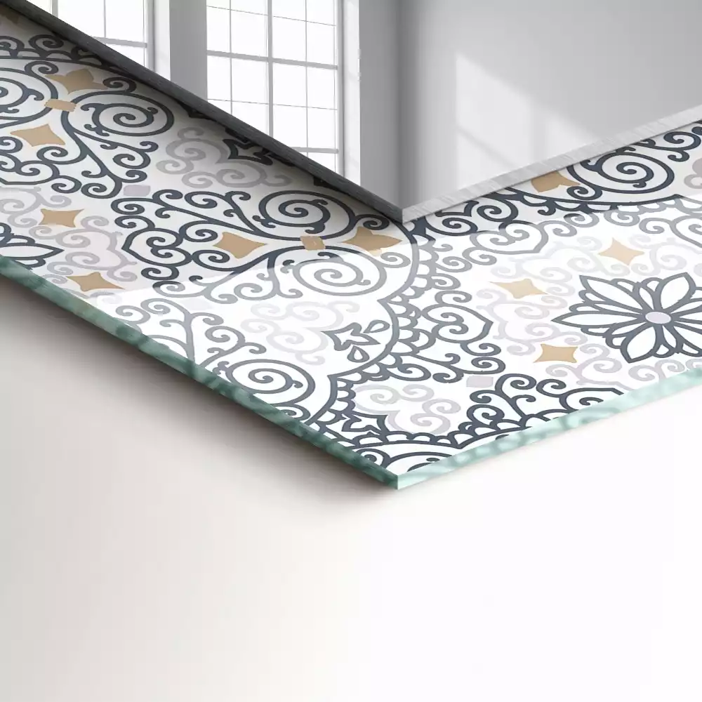 Espelho com moldura decorada Padrão ornamental